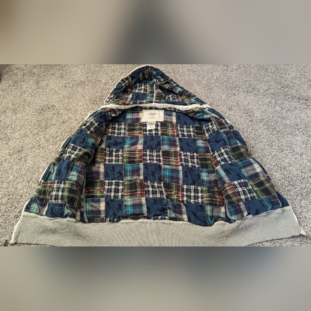Walt Disney Hoodie Size S. - Picture 6 of 9